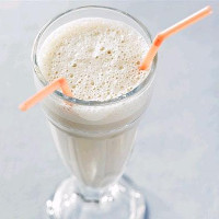 Как приготовить молочный коктейль с мороженым в домашних условиях