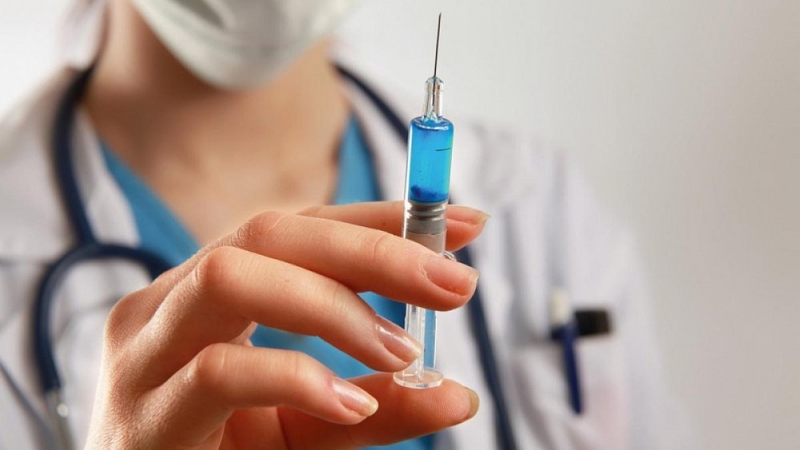 Более 600 тысяч вакцин от гриппа уже поступили в Челябинскую область 