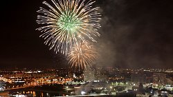 День города в Челябинске завершился праздничным салютом