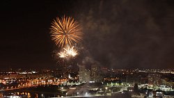 День города в Челябинске завершился праздничным салютом