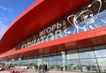 Отсутствие масок на пассажирах аэропорта Челябинска переросло в скандал
