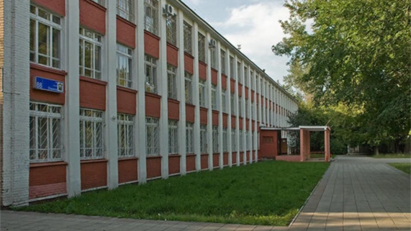 В гимназии № 80 Челябинска прокомментировали ситуацию с коронавирусом