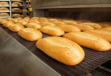 Алексей Текслер поздравил с профессиональным днём работников пищевой промышленности