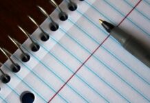 Перенос осенних каникул не повлияет на проведение итогового сочинения для школьников