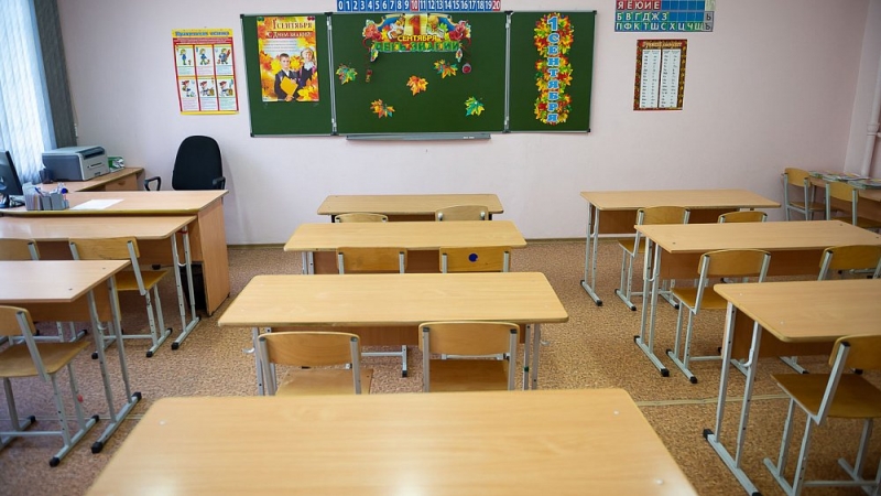 Школы Челябинской области не планируют переводить на дистант