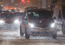 Снег с дождём и шквалистый ветер прогнозируют южноуральские синоптики в понедельник