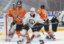 «Трактор» в Хабаровске обыграл «Амур»