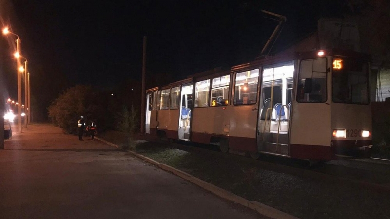 В Челябинске женщина пострадала под колёсами трамвая