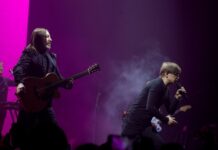 «Как здорово, что все мы — здесь...»