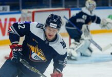 «Металлург» встретится с «Торпедо» на нижегородском льду