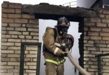 В троицком вагонном депо загорелись остатки мазута