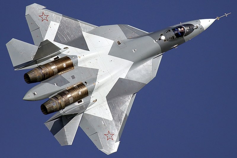 Кто может выйти победителем в конкурентной борьбе между российским сверхманевренным Су-57 и китайским «Могучим драконом» J-20