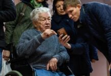 Соседи требуют от инвалида без ног демонтировать пандус, за который хлопотал губернатор