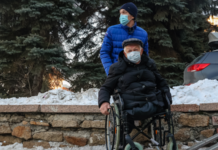 Защищать скандальный пандус в элитном доме Челябинска будут омбудсмен и мэрия