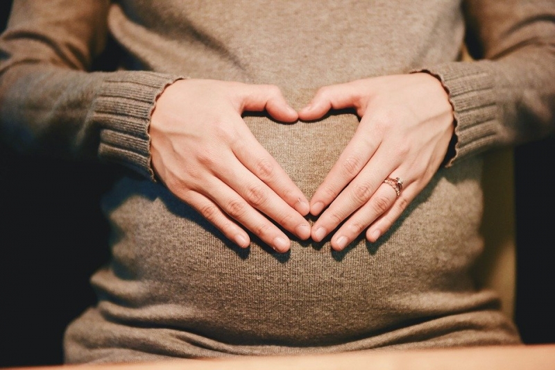 Пособие по беременности и родам вырастет до 340 тысяч