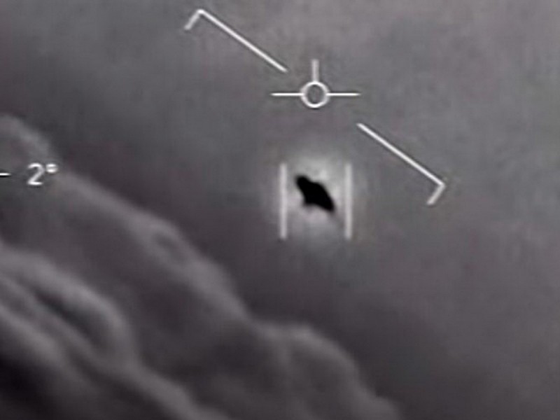 ВМФ США подтвердили достоверность трех роликов с НЛО