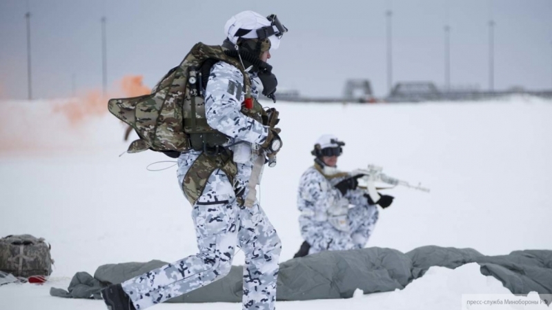ВМС США начнут патрулирование у берегов РФ в Арктике