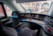 С 2021 года Минтруд разрешил женщинам работать трактористами-машинистами