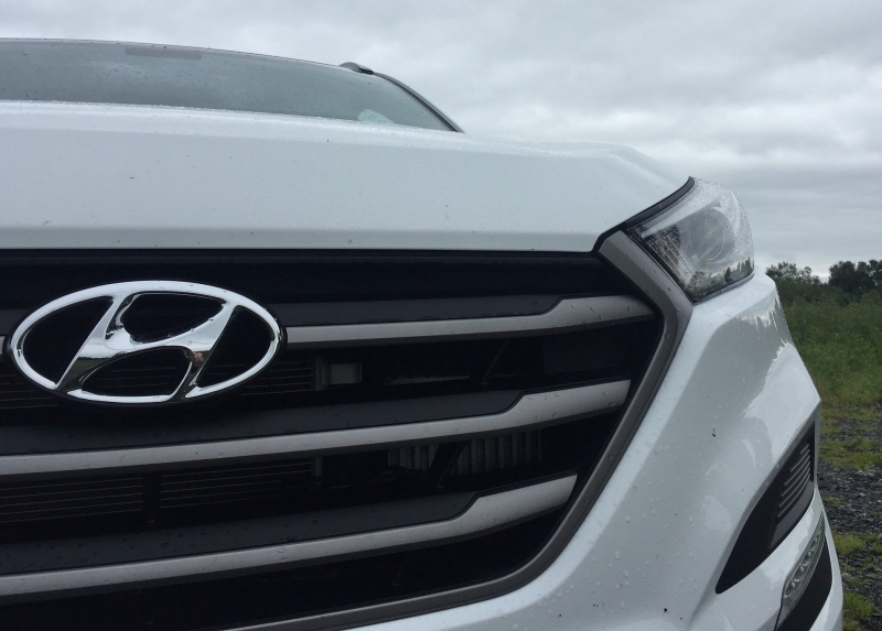 Hyundai отзывает более 80 тысяч электрокаров из-за риска возгорания