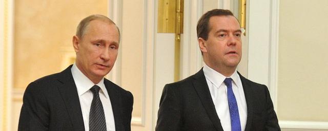 «Понижение?»: Путин нашел Медведеву новую должность