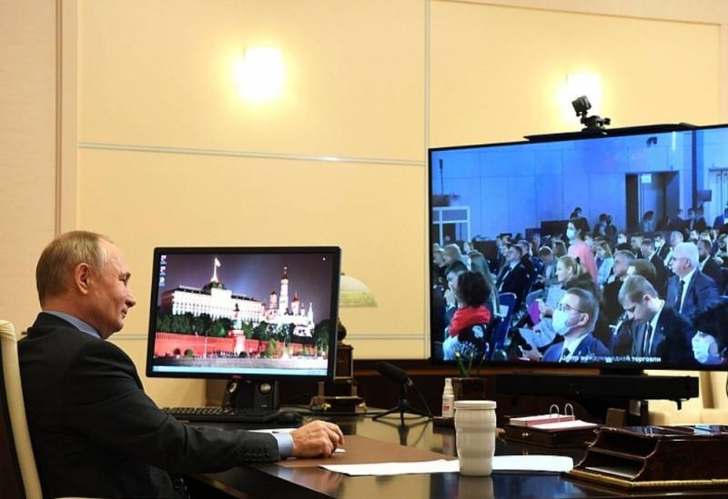 Путин высказался о ситуации с детьми мигрантов в российских школах