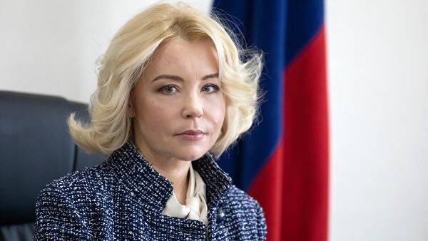<br />
Глава Росприроднадзора Светлана Радионова попала в коррупционный скандал                