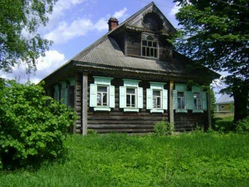 <br />
Глухое украинское село с роскошными дворцами, в котором нет ни одного одноэтажного дома                