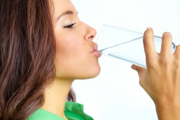 <br />
Как стакан воды, выпитой утром натощак, может привести к злокачественным образованиям                
