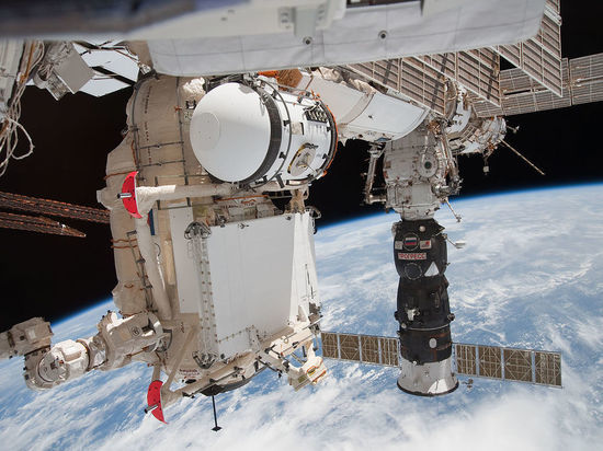 Космическая станция РОСС станет опорной для полета на Луну