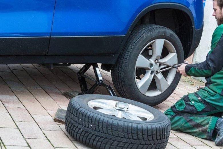 <br />
Новые штрафы за использование зимних шин летом вступят в силу 1 июня 2021 года                
