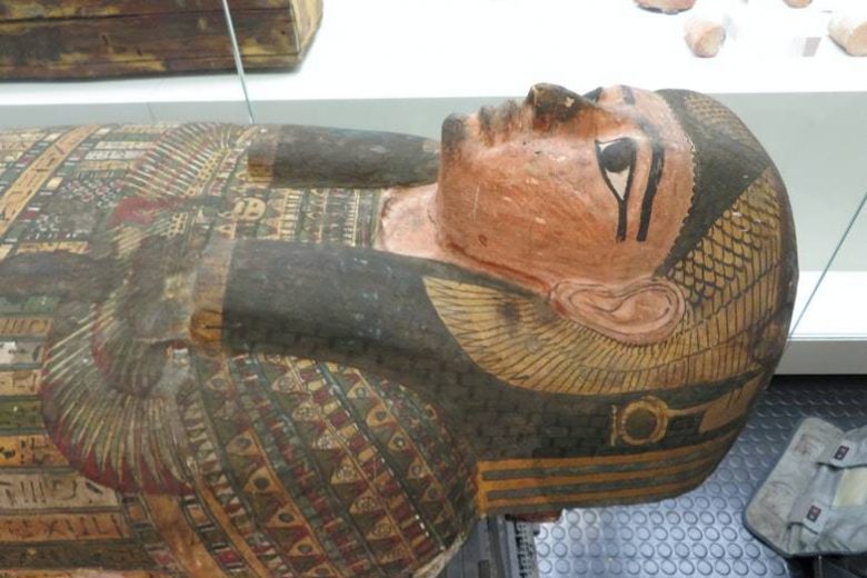 <br />
Раскрыть подробности жестокого убийства прекрасной молодой египтянки, произошедшего 2600 лет назад                