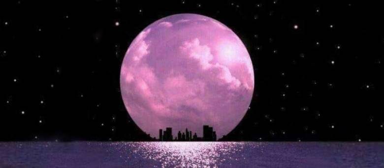 <br />
Розовая Луна 27 апреля может одарить удачей и благосостоянием, что для этого нужно сделать                