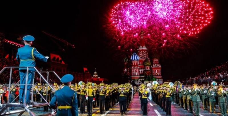 <br />
Сколько дней россияне будут отдыхать на майские праздники в 2021 году                