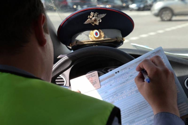 <br />
Справка для водителей: какими будут штрафы за нарушение ПДД в 2021 году                