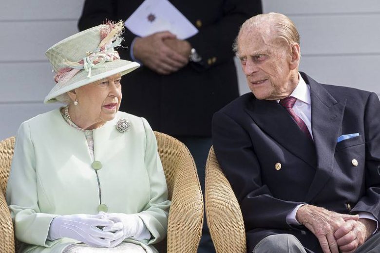 <br />
В Букингемском дворце опубликовали список гостей похорон принца Филиппа                