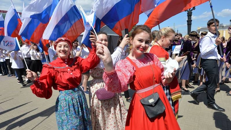 <br />
День России 14 июня 2021 года, выходной или рабочий день по трудовому кодексу                