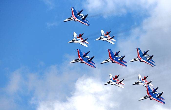 <br />
Масштабное авиашоу в честь 30-летия «Стрижей» состоится на аэродроме Кубинки 15 мая 2021 года                
