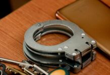 Начальнику оперативного отдела СИЗО в Челябинске предъявили обвинение