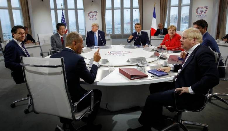 <br />
Страны G7 полтора часа обсуждали Россию и призвали усилить противодействие «российской пропаганде»                