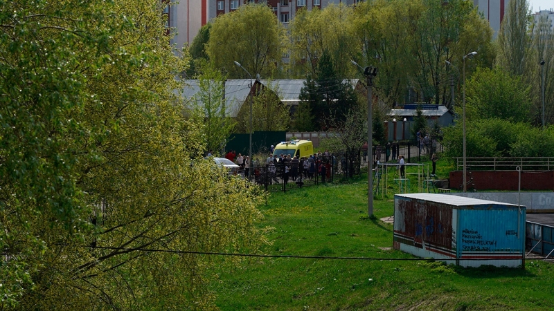Стрельба в школе Казани, погибли девять человек — видео допроса стрелка, последние новости фото и видео с места событий