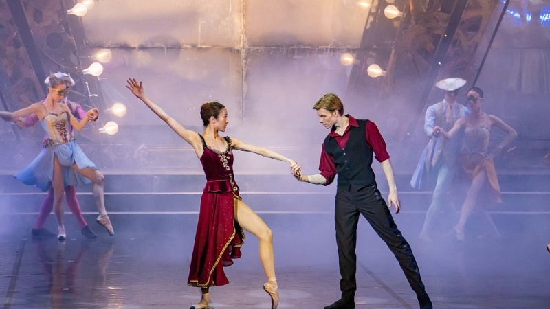 В Челябинске стартовал XII балетный фестиваль имени Екатерины Максимовой 