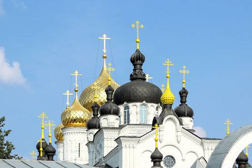 <br />
Что делать православным верующим с освященными ветками после празднования Троицы                