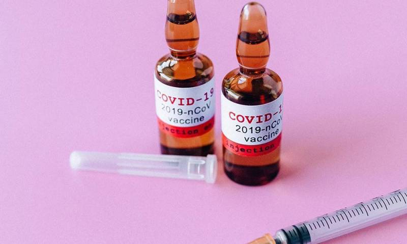 <br />
Как подготовиться к вакцинации COVID-19, какие анализы необходимо сдать                