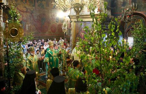 <br />
Какие травы и ветки святят на Троицу православные христиане                