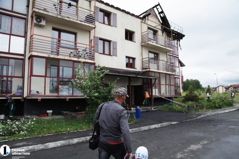 «Нет крыши над головой в прямом смысле»: жители «Залесья» рассказали о последствиях пожара