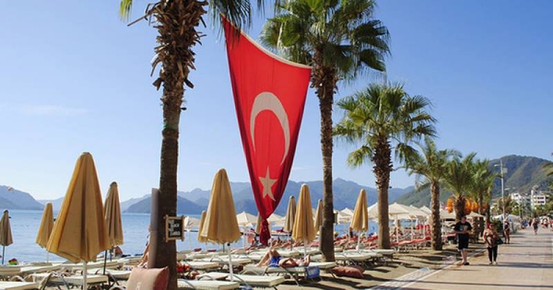 <br />
Турция открыта для туристов: что надо знать россиянам о новых правилах въезда                