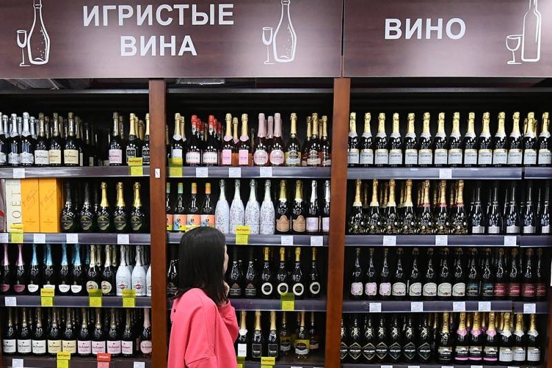 <br />
В России увеличился процент летальных исходов от спиртных напитков                