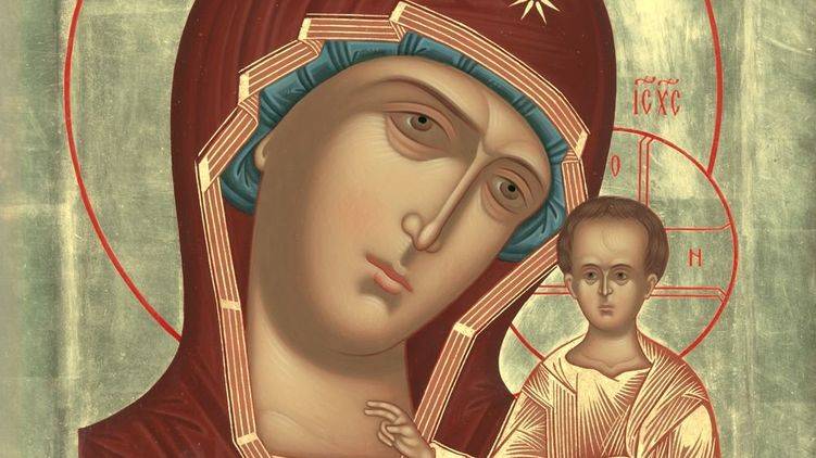 <br />
День Казанской иконы Божьей Матери и молитва к ней                