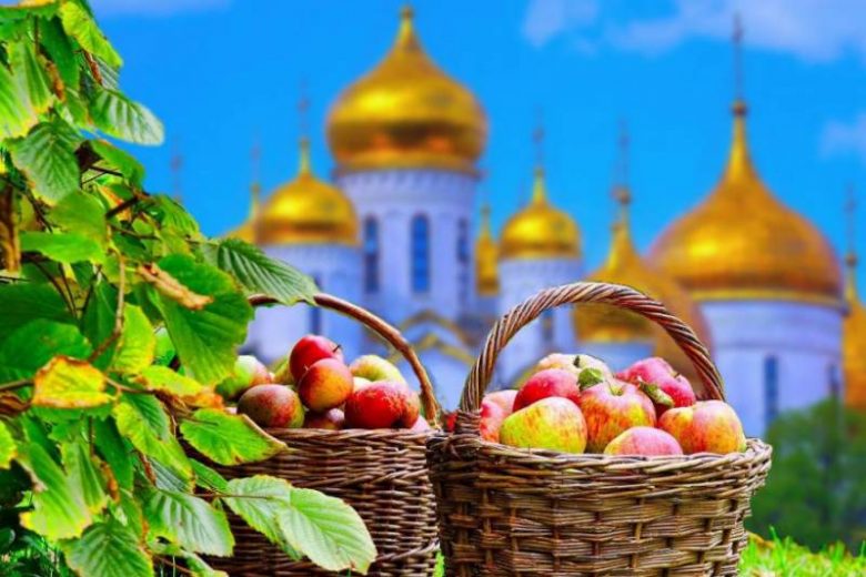 <br />
Когда празднуют Яблочный и Медовый Спас в 2021 году в России                