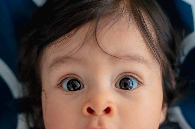 <br />
Младенцы видят мир по-другому, или что такое визуальная обратная маскировка?                